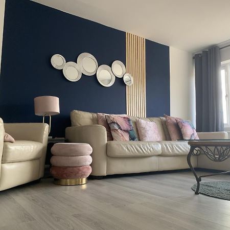 Crowthorne House, Beautiful 3 Bedroom Home For Upto 8 Guests, With Sofa Bed Cul-De-Sac With Private Driveway Nottingham Eksteriør billede
